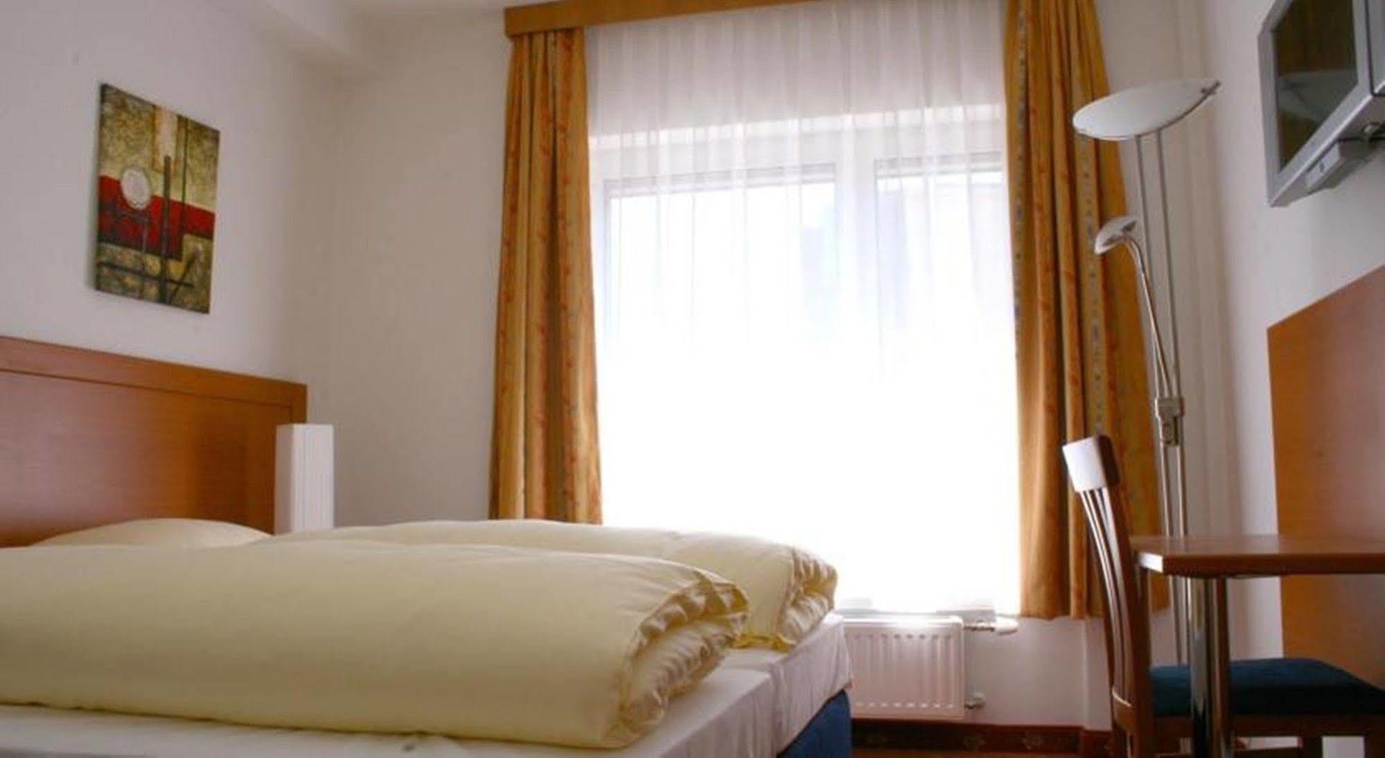 Hotel Evido Salzburg City Center Exterior photo